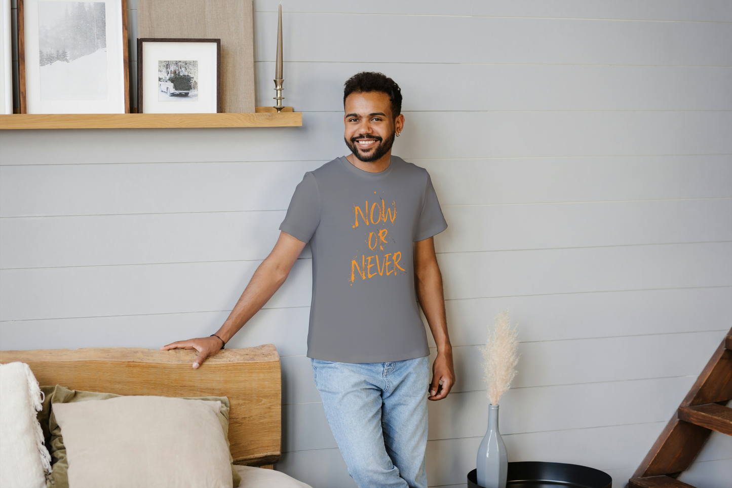 GRAPHIC PRINTED CLASSIC CREW TSHIRT - NOW OR NEVER