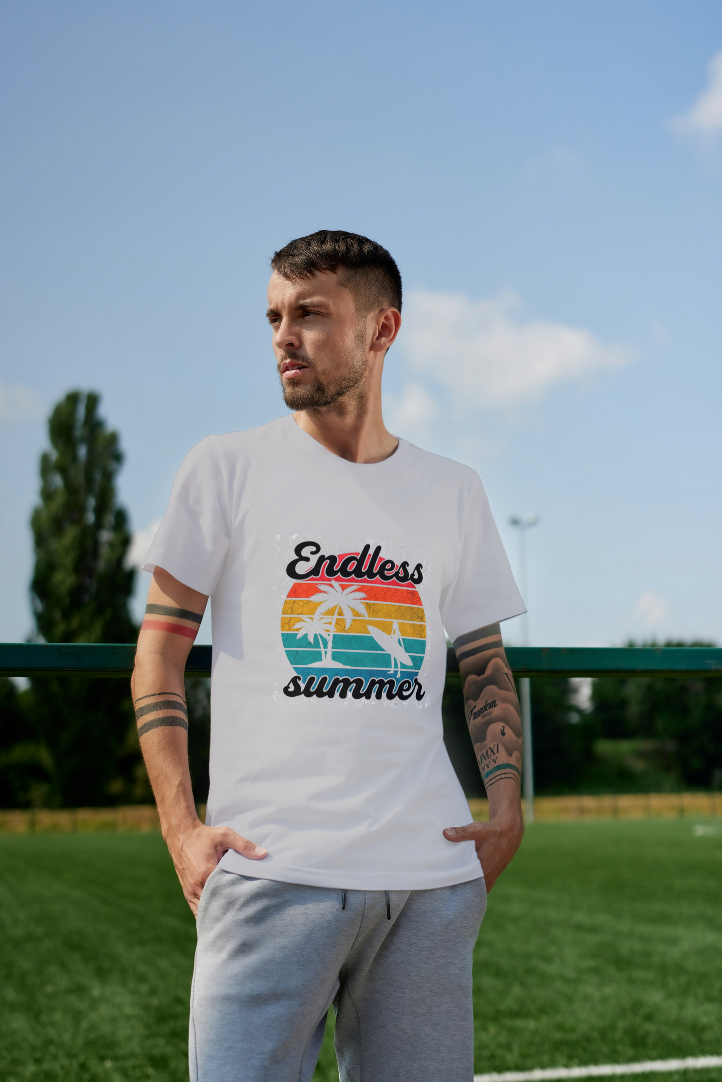 GRAPHIC PRINTED CLASSIC CREW TSHIRT - ENDLESS SUMMER