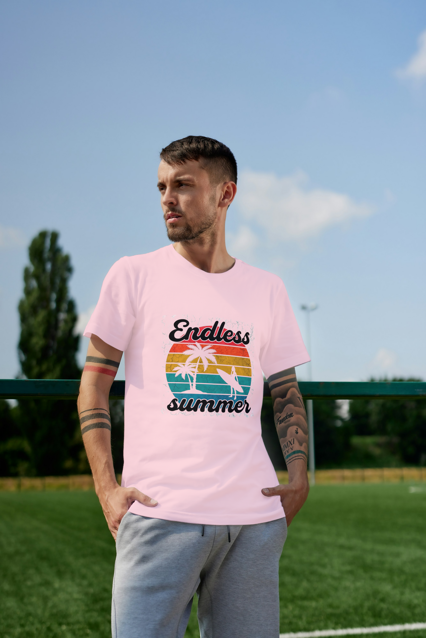 GRAPHIC PRINTED CLASSIC CREW TSHIRT - ENDLESS SUMMER