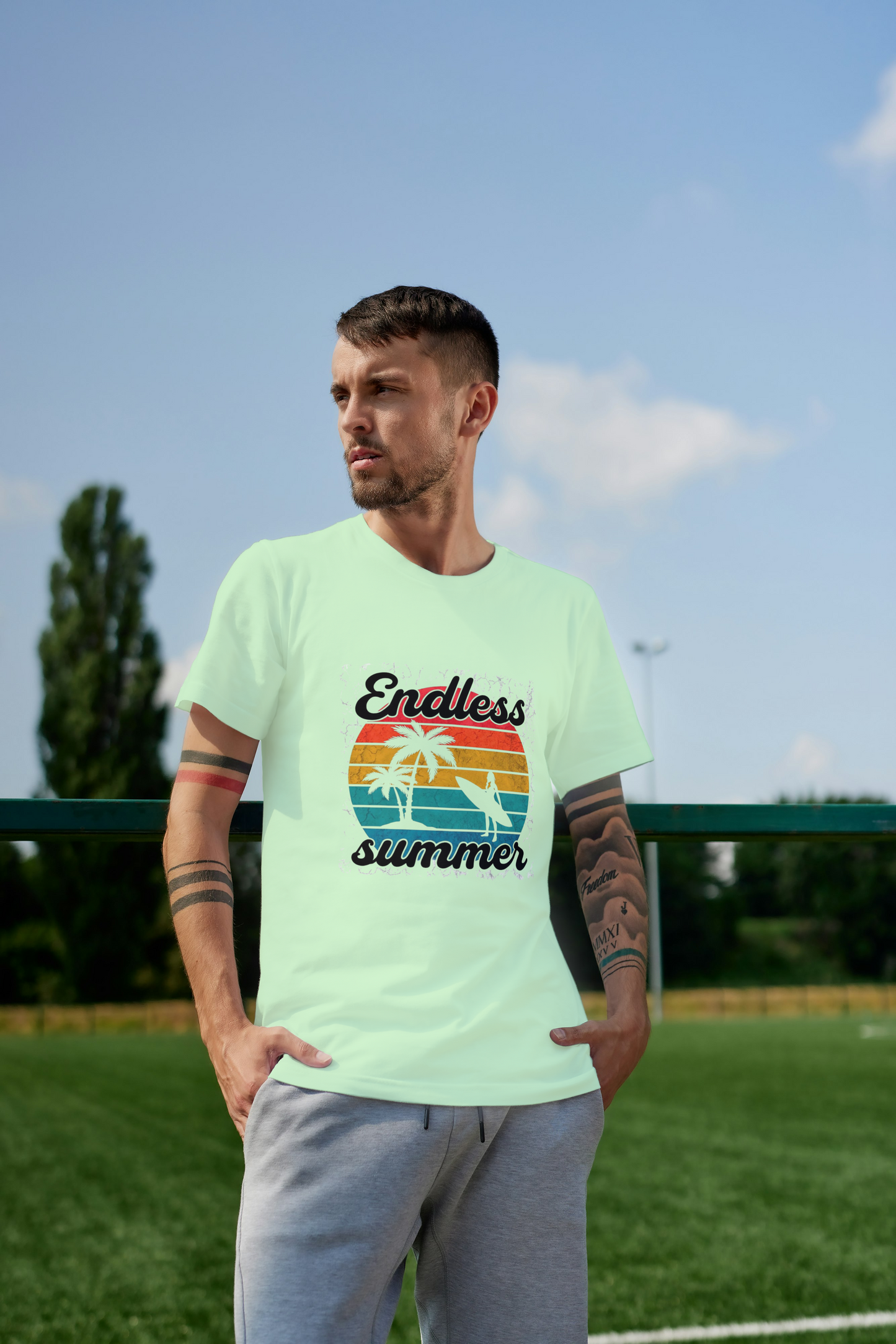 GRAPHIC PRINTED CLASSIC CREW TSHIRT - ENDLESS SUMMER