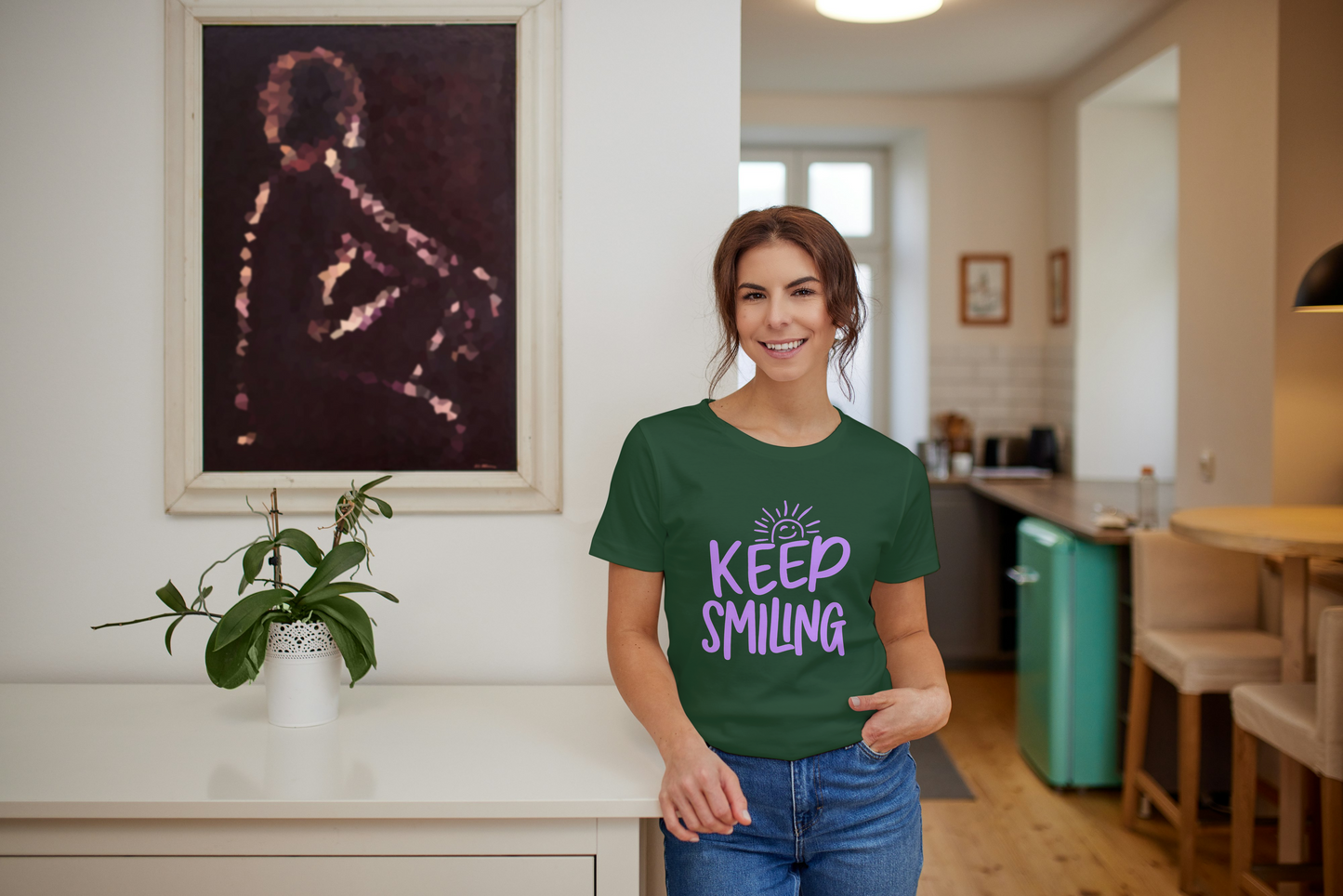 GRAPHIC PRINTED CLASSIC CREW TSHIRT - KEEP SMILING