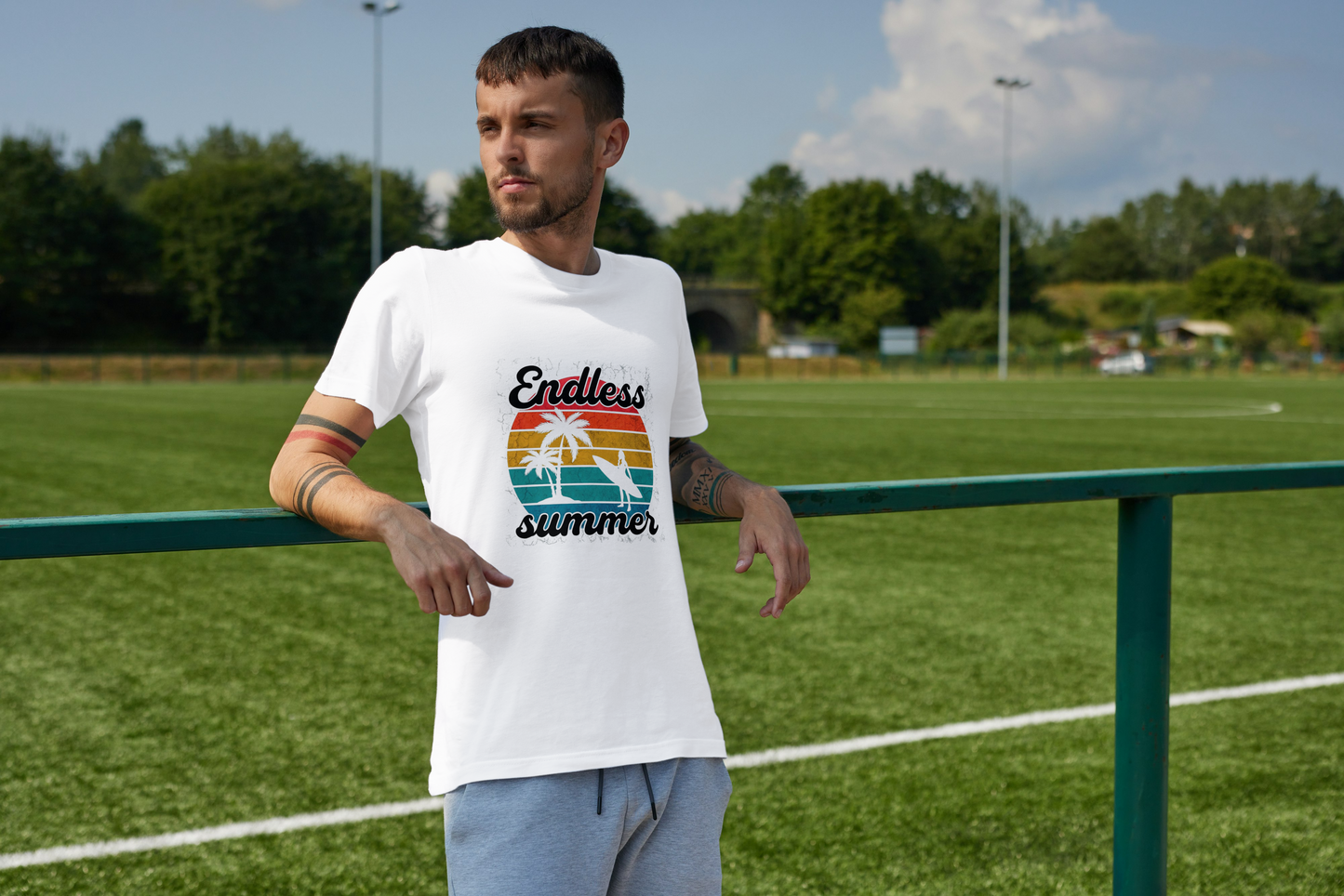 GRAPHIC PRINTED CLASSIC CREW TSHIRT - ENDLESS SUMMER