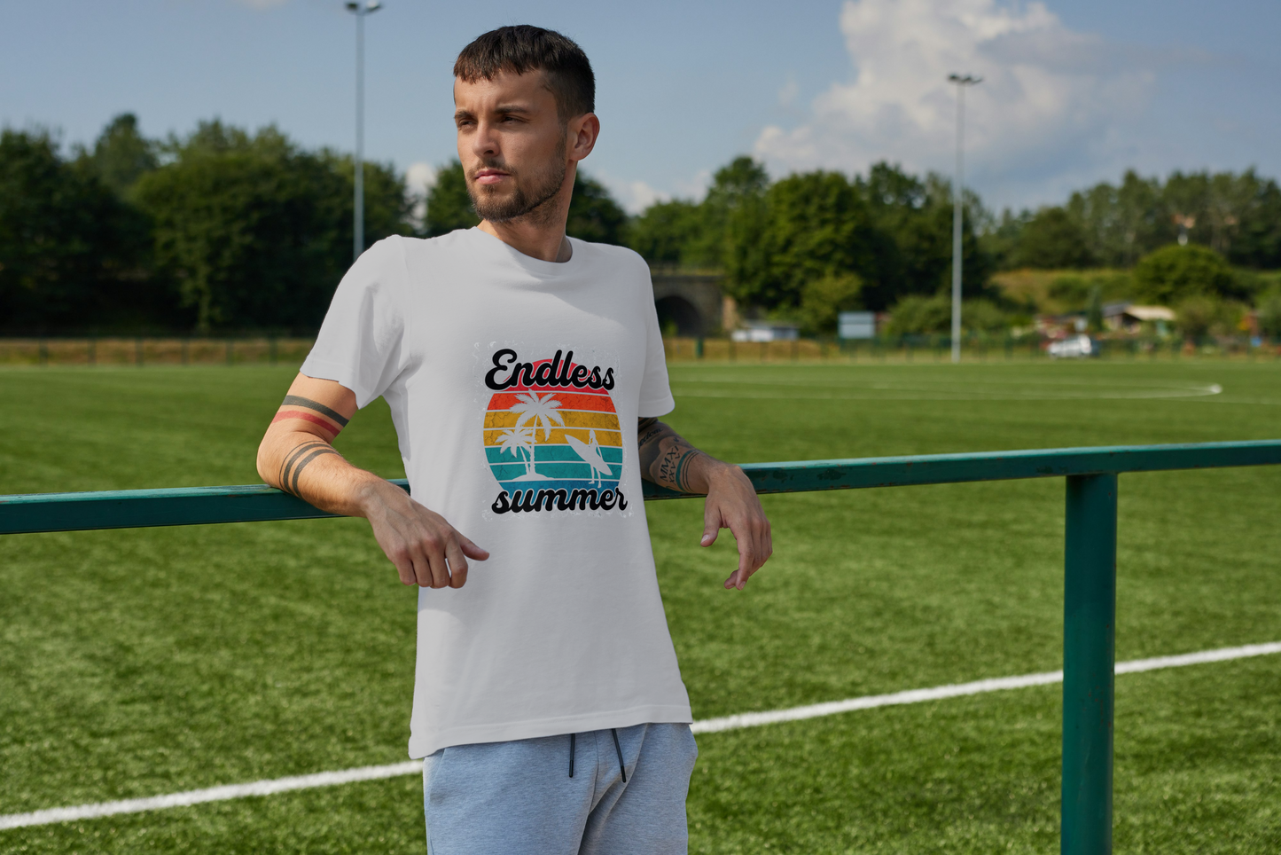 GRAPHIC PRINTED CLASSIC CREW TSHIRT - ENDLESS SUMMER