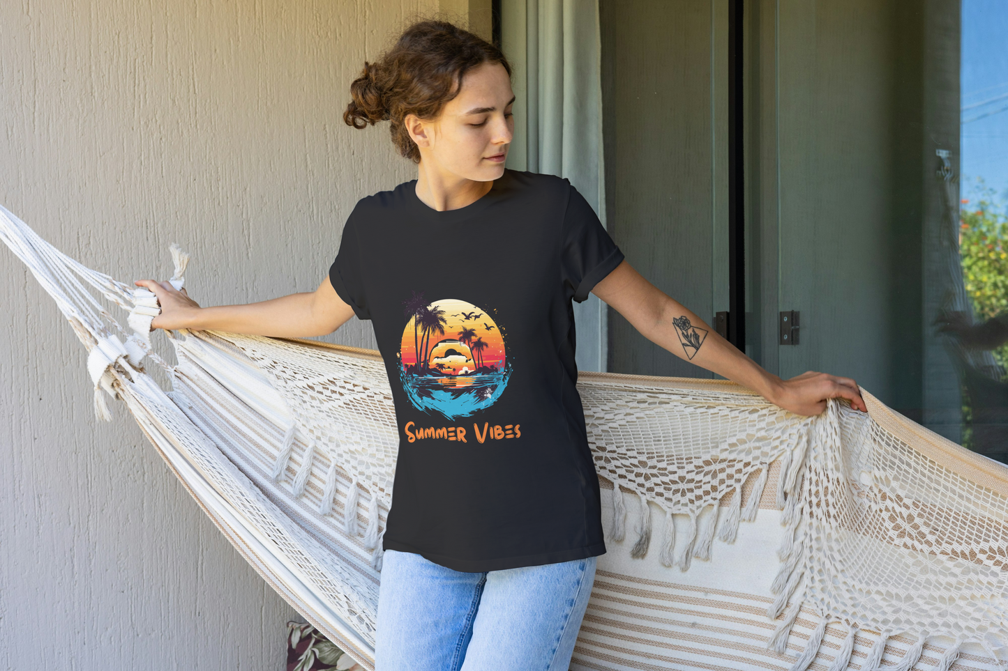 GRAPHIC PRINTED CLASSIC CREW TSHIRT - SUMMER VIBES