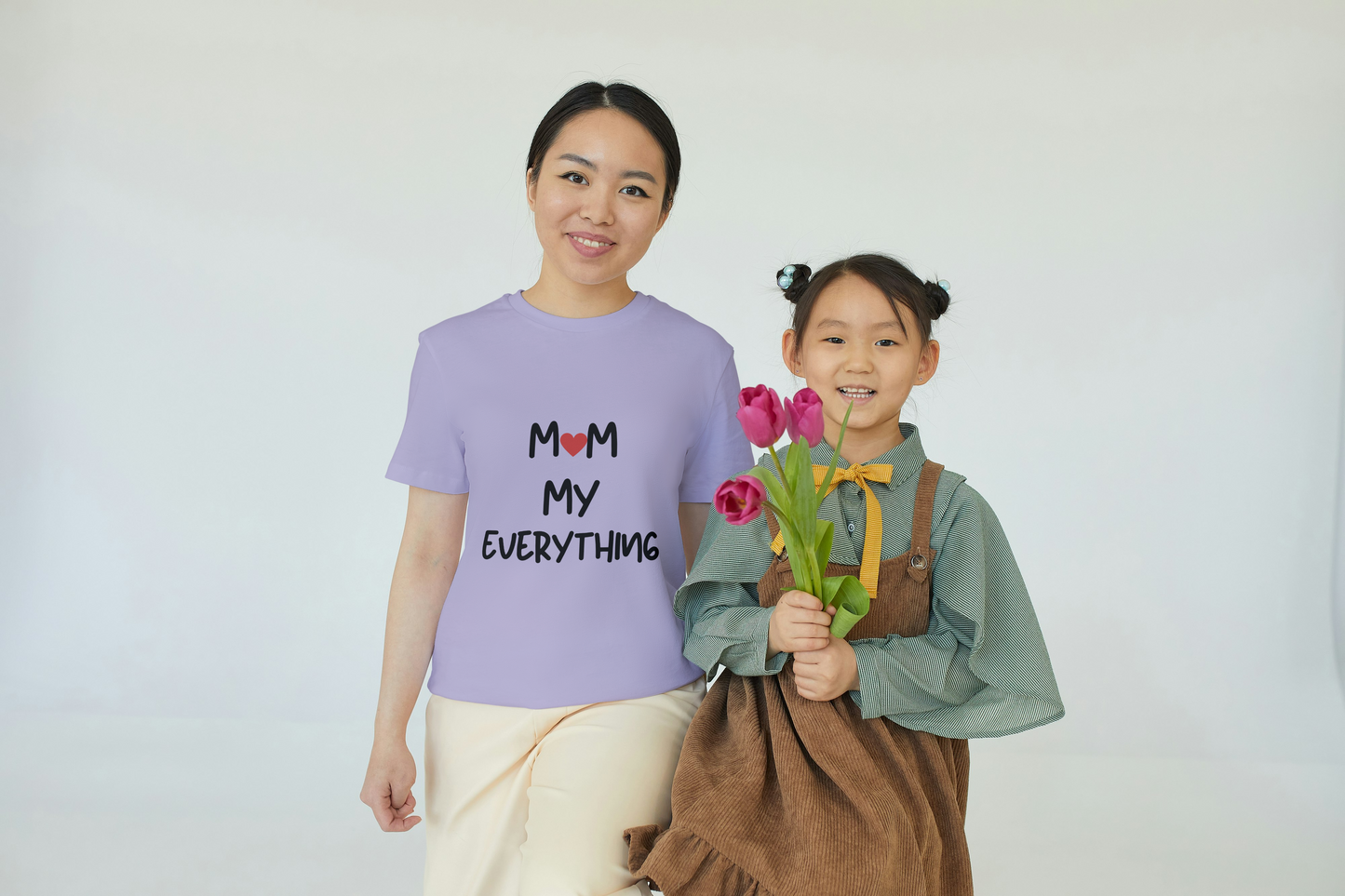 GRAPHIC PRINTED CLASSIC CREW TSHIRT - MOM MY EVERYTHING