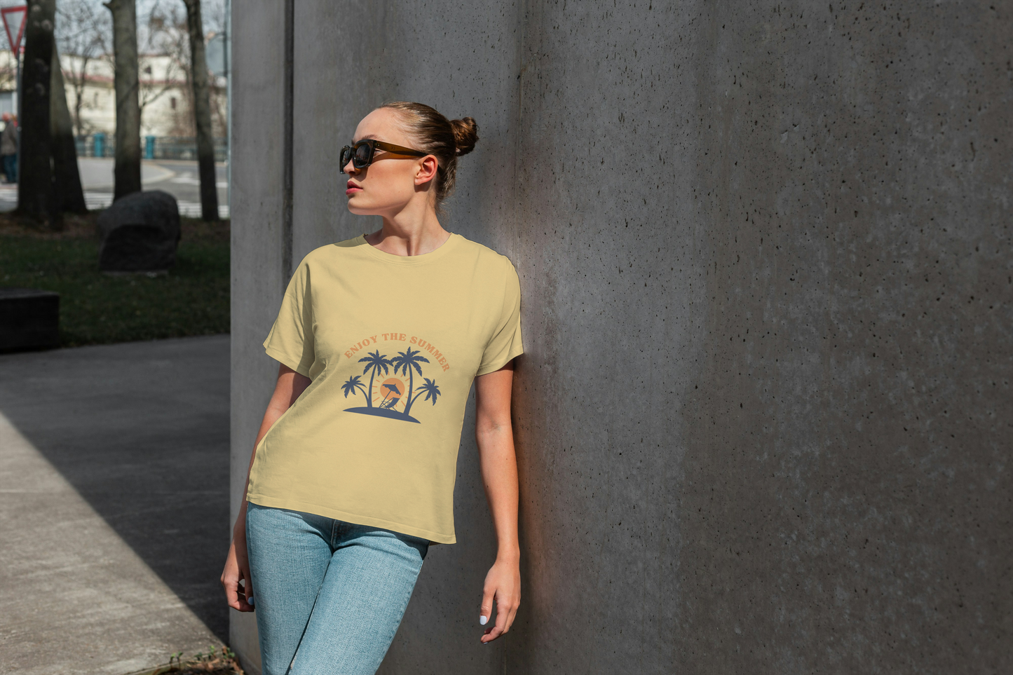GRAPHIC PRINTED CLASSIC CREW TSHIRT - ENJOY THE SUMMER