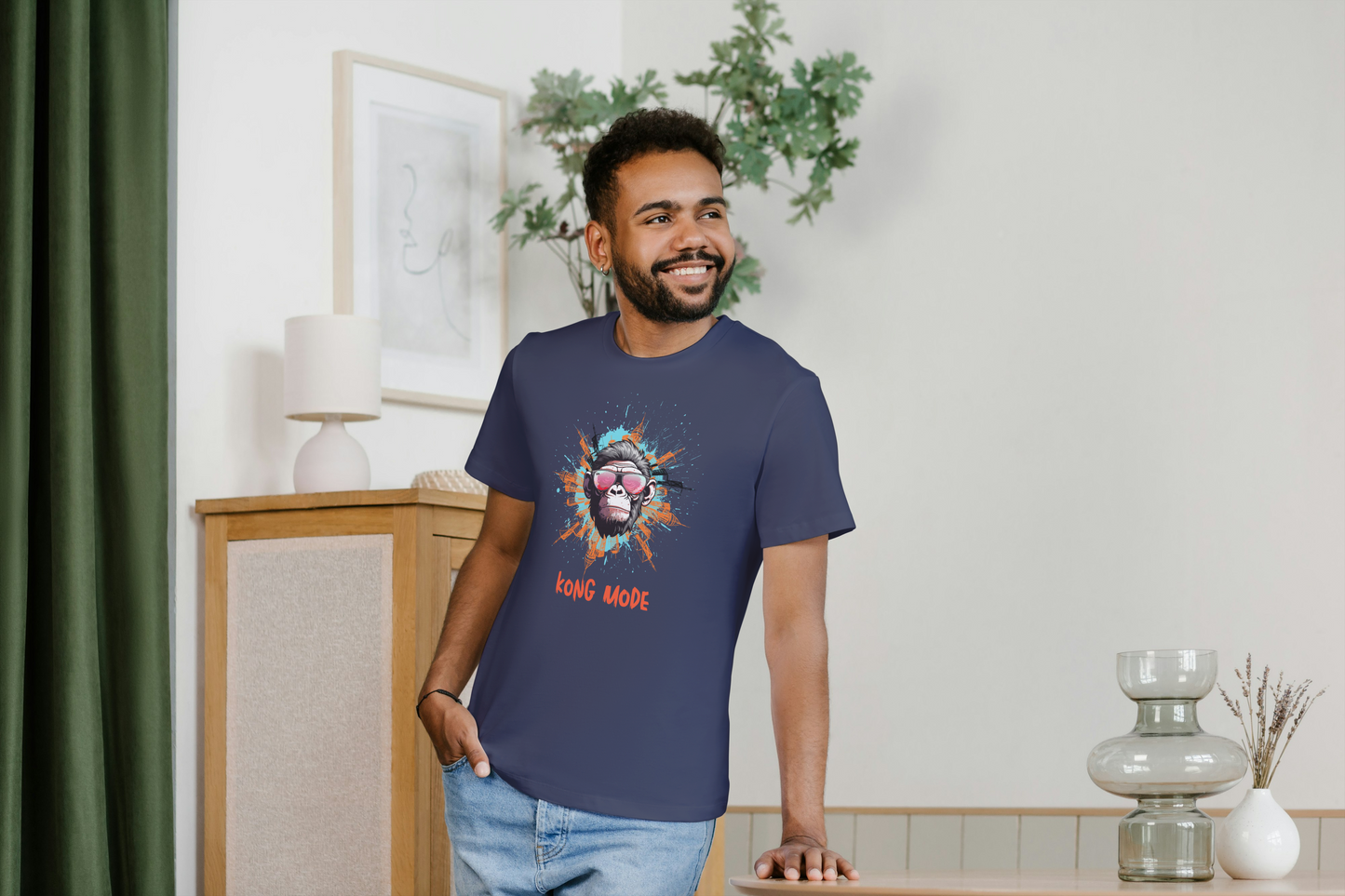 GRAPHIC PRINTED CLASSIC CREW TSHIRT -  KONG MODE