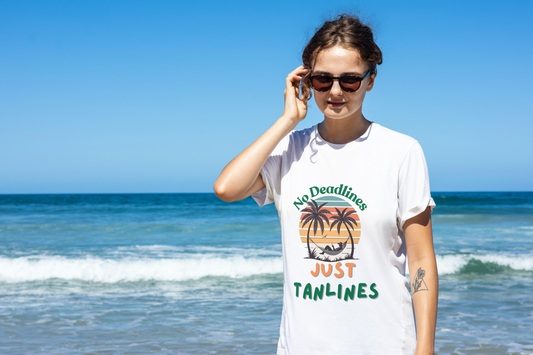 GRAPHIC PRINTED CLASSIC CREW TSHIRT - NO DEADLINES ONLY TAGLINES